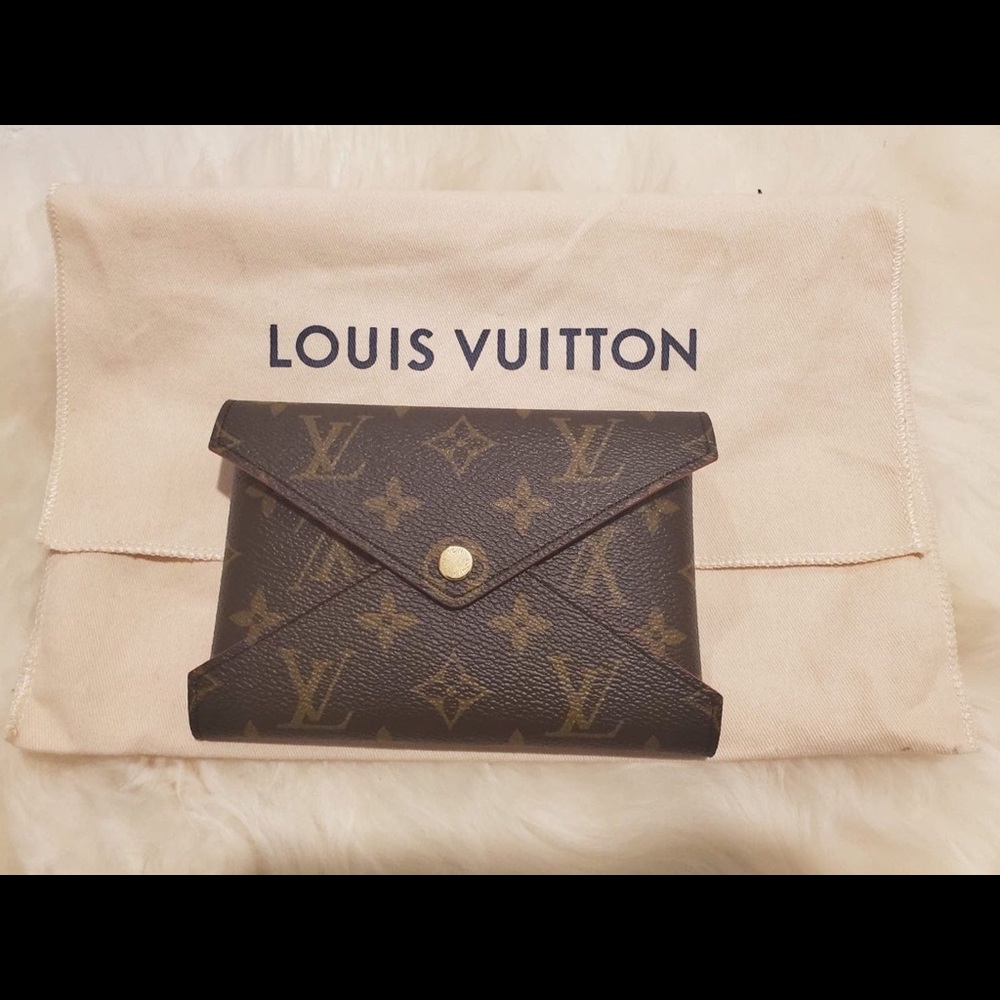 BRAND NEW LOUIS VUITTON MEDIUM KIRIGAMI POCHETTE (MEDIUM ONLY)